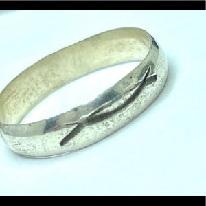 Navajo vintage Sterling carved band ring .Native American Art Deco band ring.
